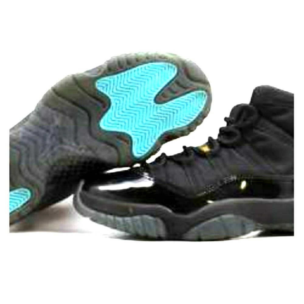 Jordan 11s